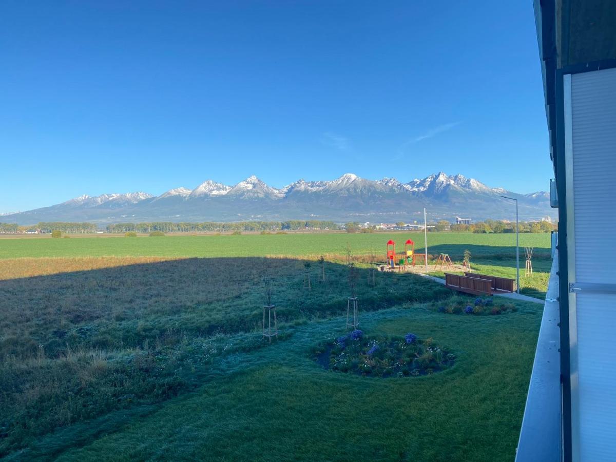 פופראד Moderny Apartman S Vyhladom Na Vysoke Tatry מראה חיצוני תמונה