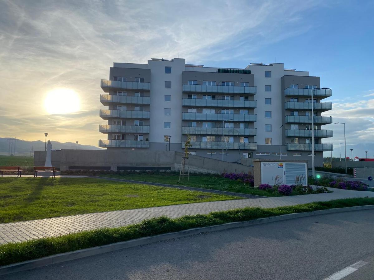 פופראד Moderny Apartman S Vyhladom Na Vysoke Tatry מראה חיצוני תמונה