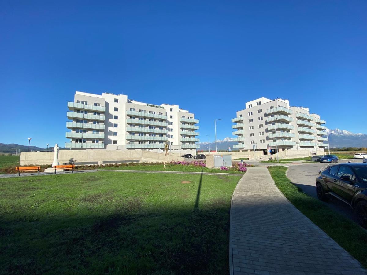 פופראד Moderny Apartman S Vyhladom Na Vysoke Tatry מראה חיצוני תמונה