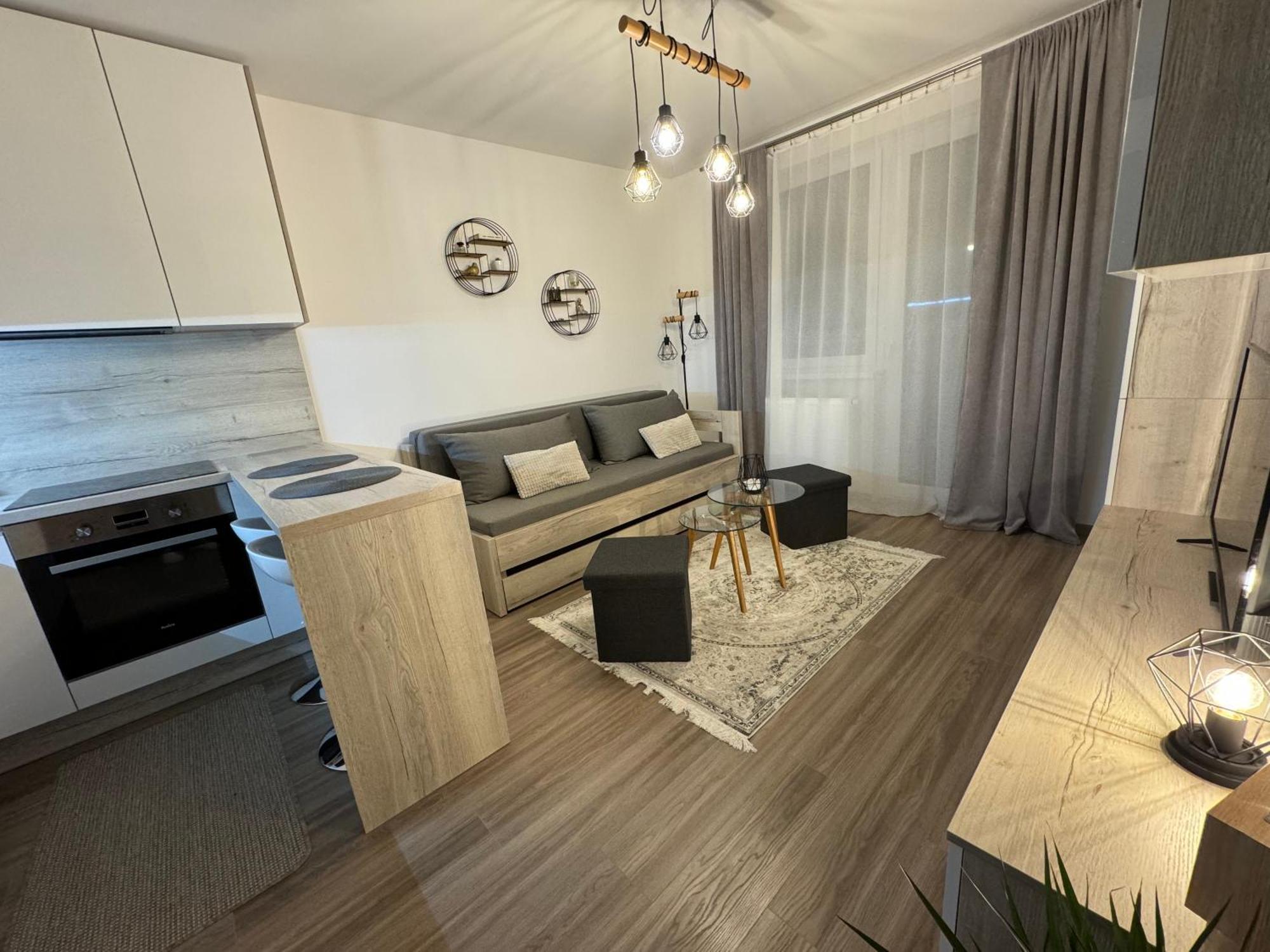 פופראד Moderny Apartman S Vyhladom Na Vysoke Tatry מראה חיצוני תמונה